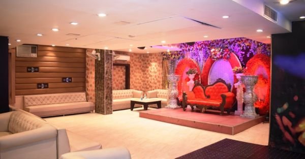 #BS009 Banquet & Hotel in Vasundhara, Ghaziabad (1)