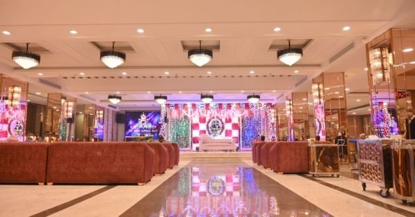 Banquet in Patparganj, Delhi (2)