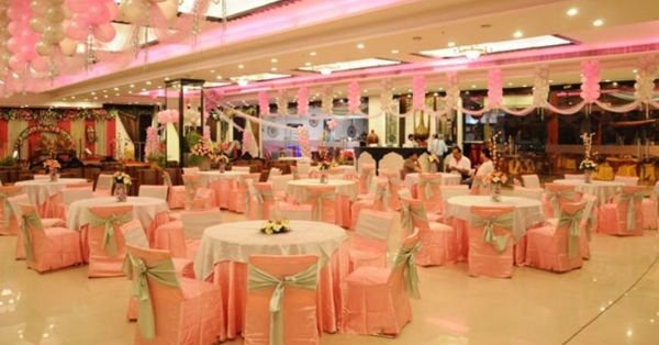 Banquet in Shahdara, Delhi (3)