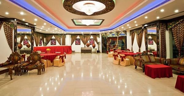 Banquet in Shahdara, Delhi (4)